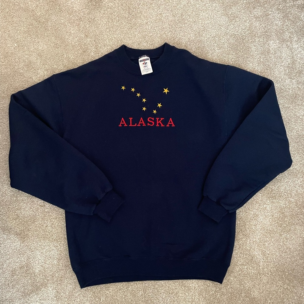 Vintage Sweatshirt, Embroidered Alaskan Flag, Jerzees Size Medium